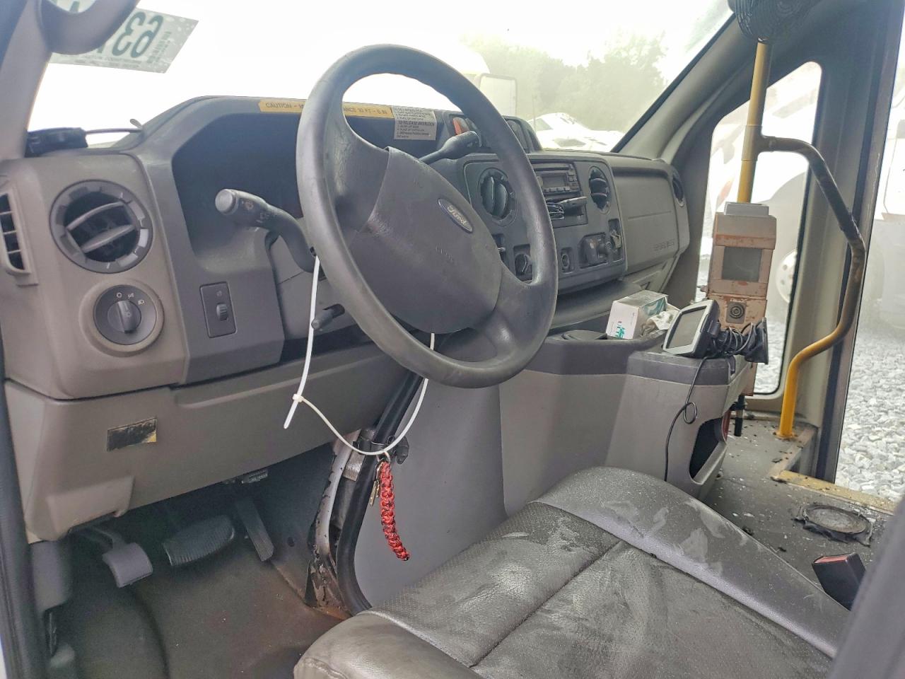 1FDFE4FS4BDA27107 · 2011 FORD E450 · 8/12