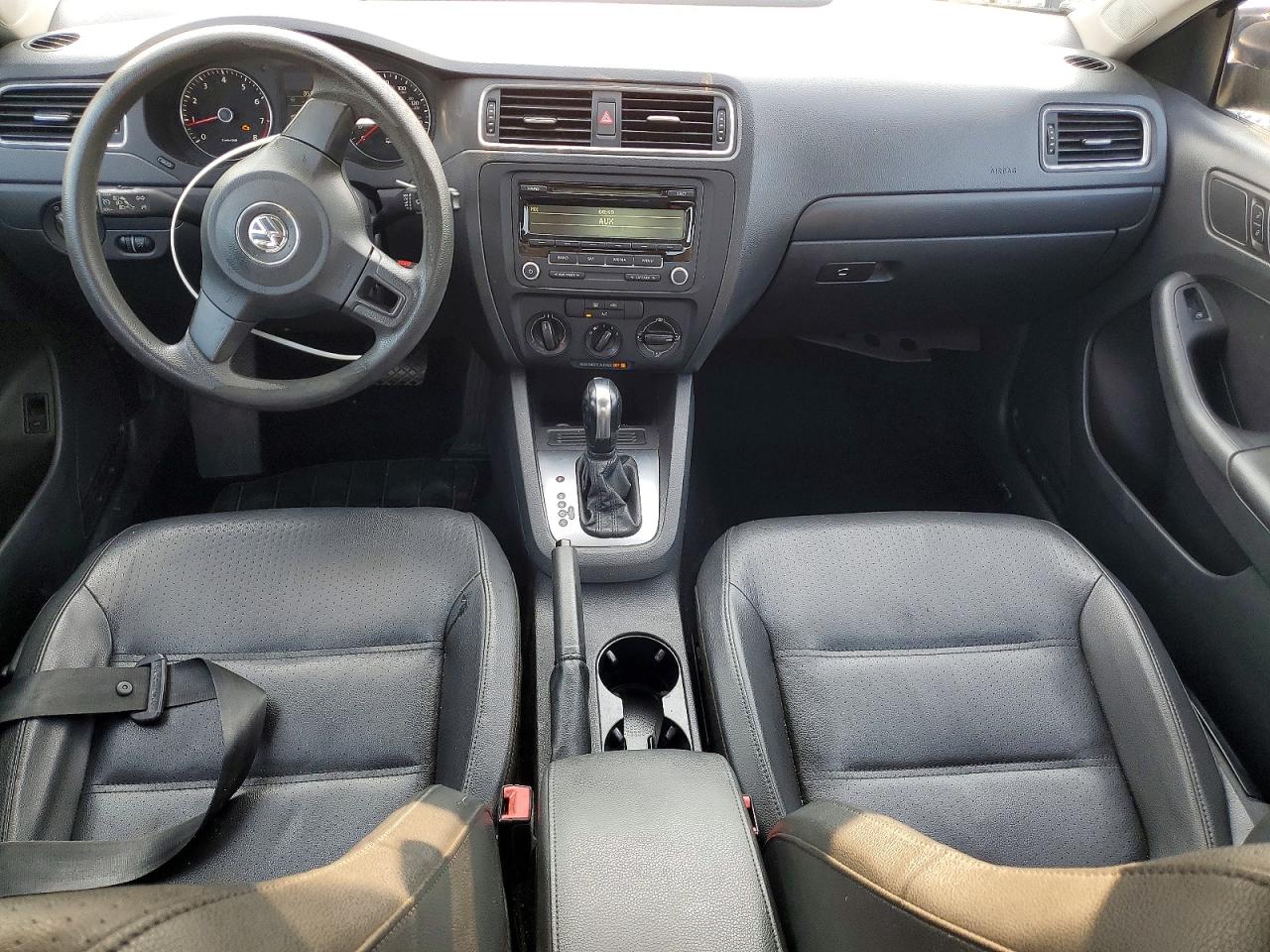 3VWD17AJ0EM418929 · 2014 VOLKSWAGEN JETTA · 8/12