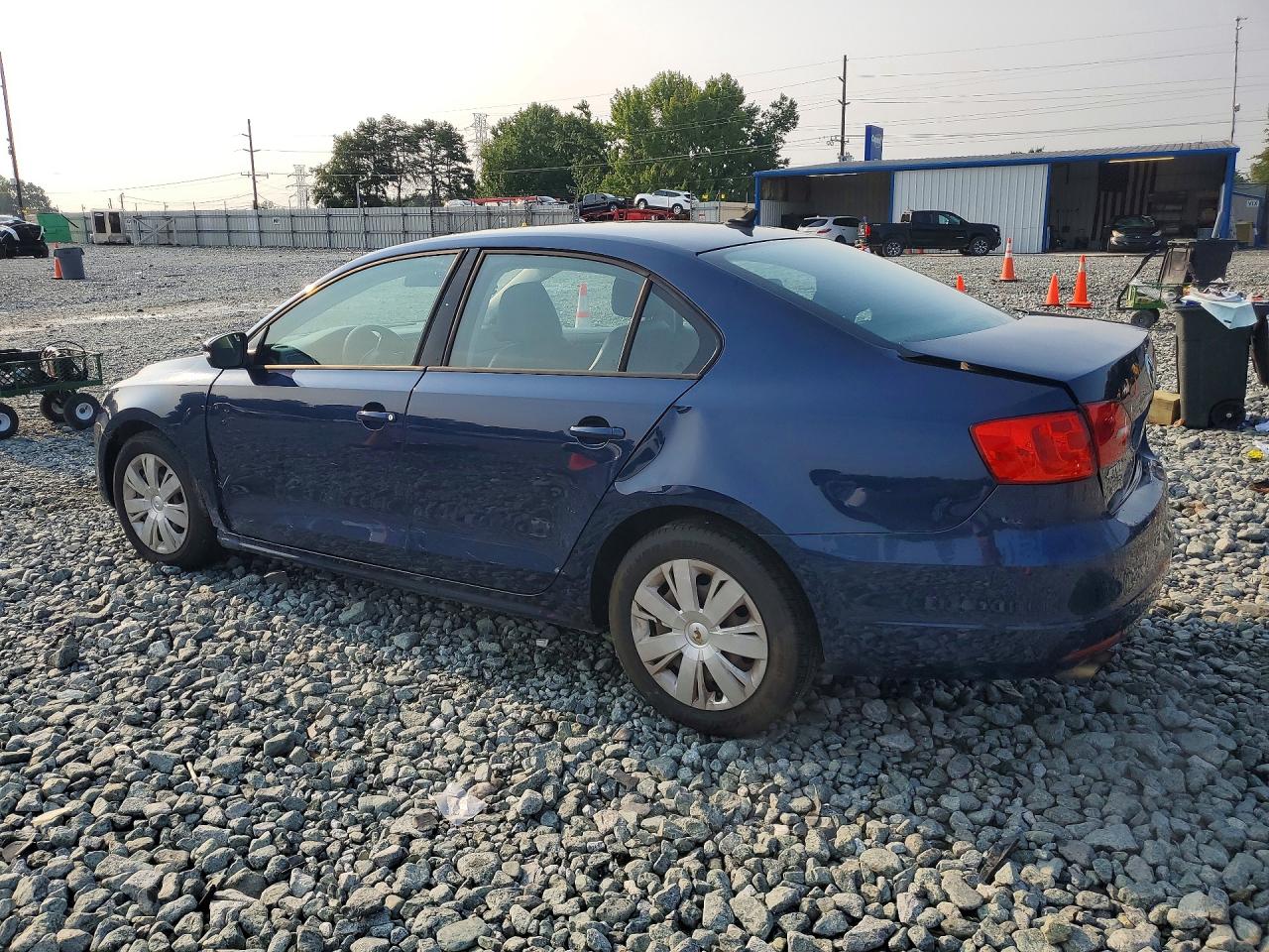 3VWD17AJ0EM418929 · 2014 VOLKSWAGEN JETTA · 2/12