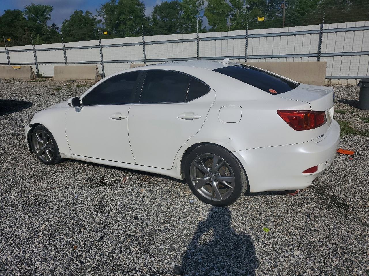 JTHBK262195091253 · 2009 LEXUS IS 250 · 2/12