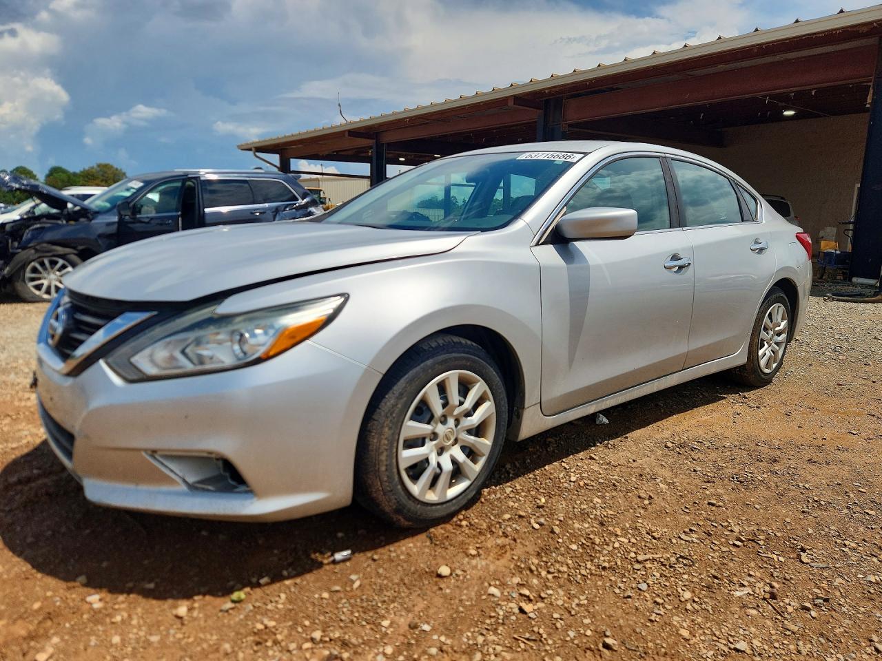 1N4AL3APXGC134876 · 2016 NISSAN ALTIMA