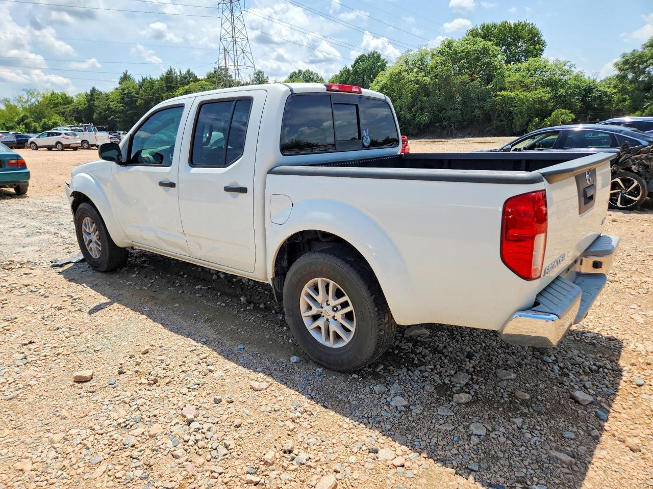 1N6AD0ER3HN762072 · 2017 NISSAN FRONTIER · 2/12