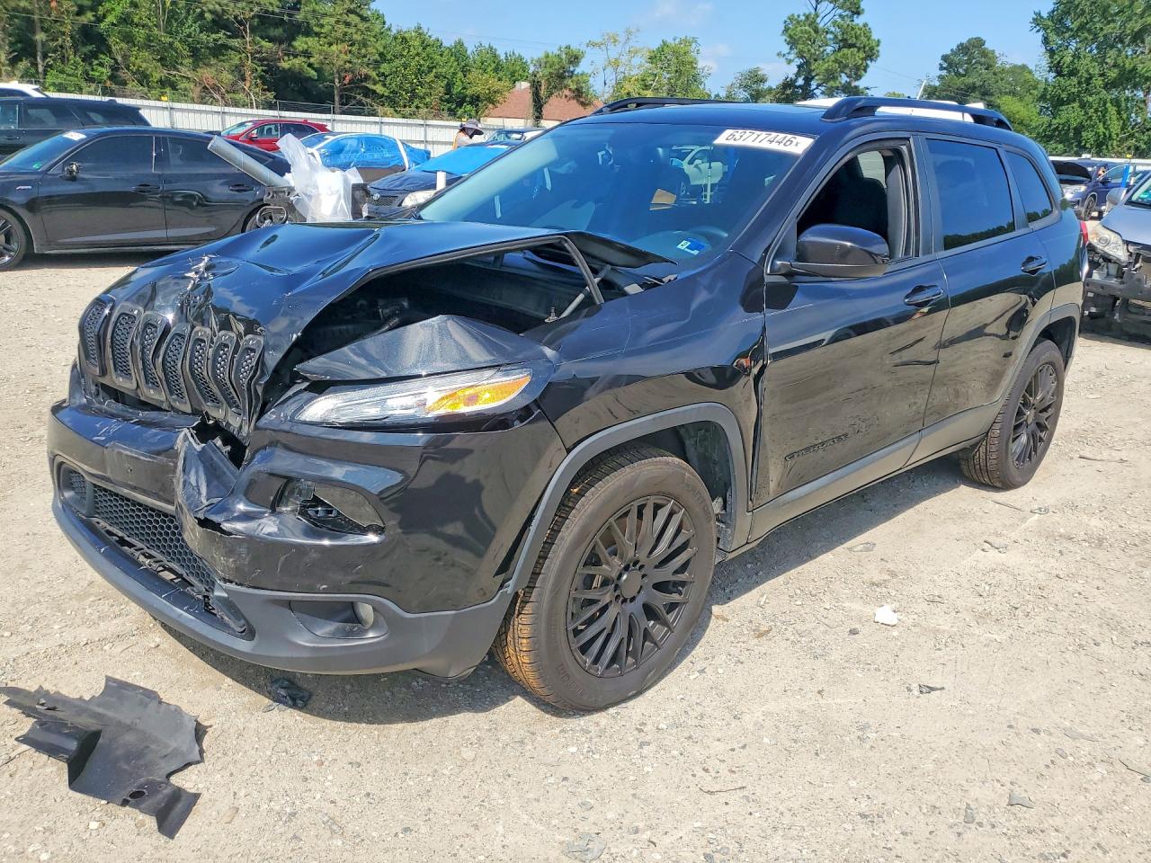 1C4PJMCS7FW755930 · 2015 JEEP CHEROKEE