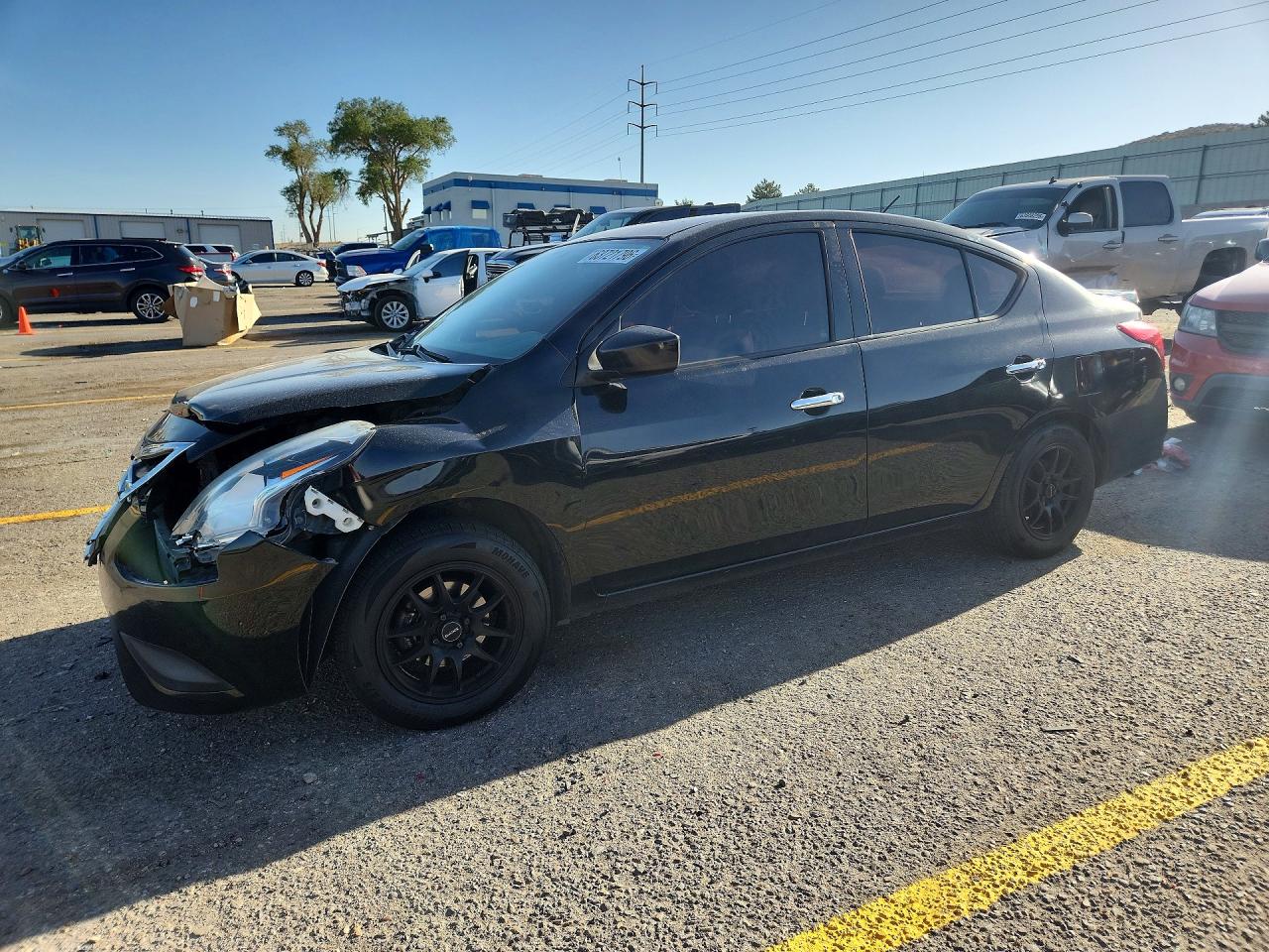 3N1CN7AP6HL839882 · 2017 NISSAN VERSA