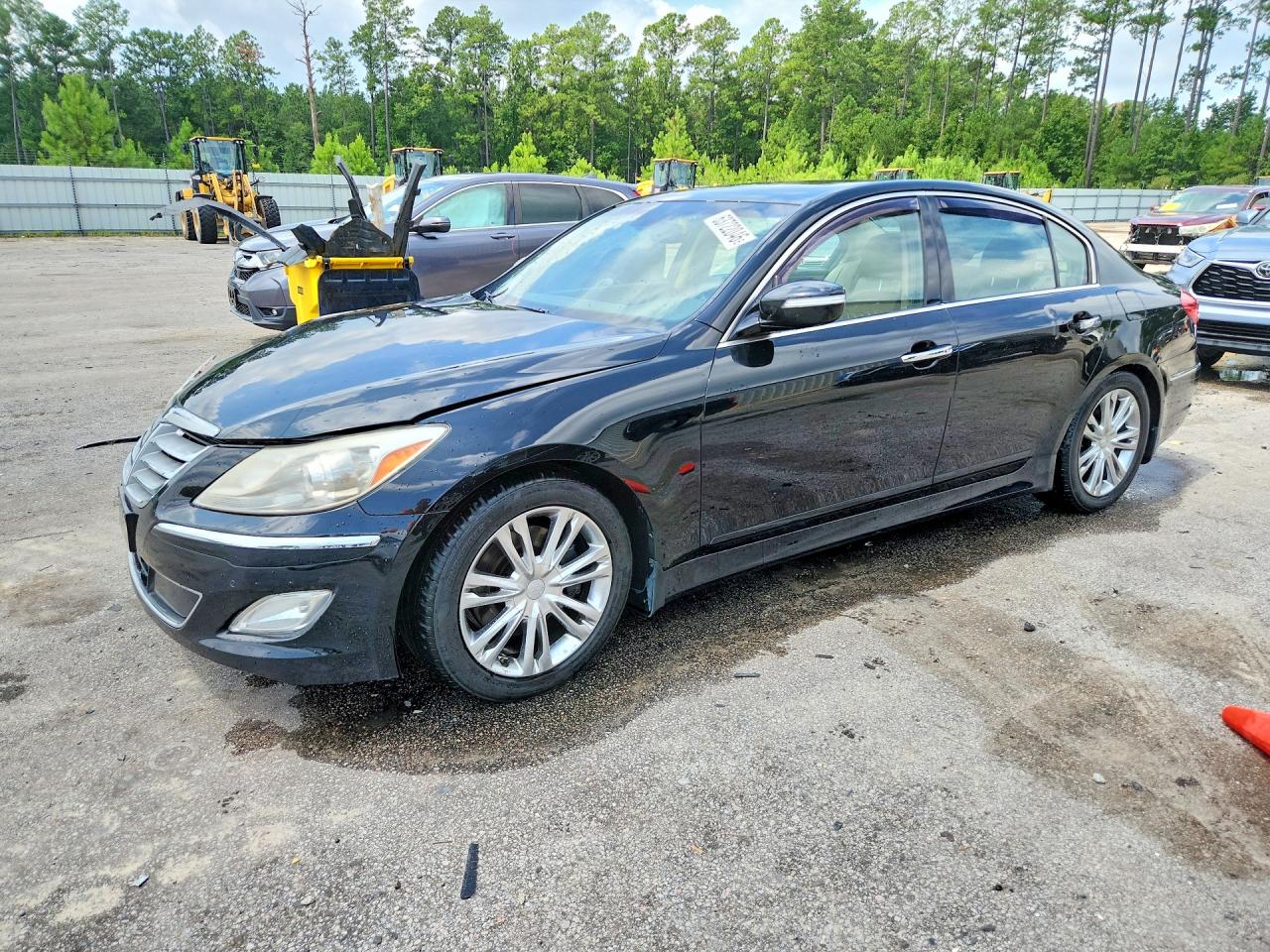 KMHGC4DD8CU202345 · 2012 HYUNDAI GENESIS