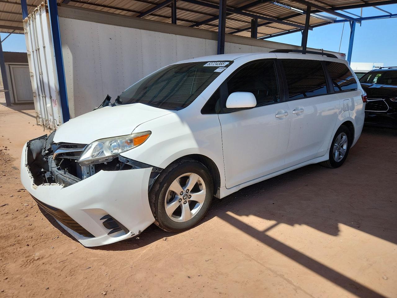 5TDKZ3DC3KS981655 · 2019 TOYOTA SIENNA