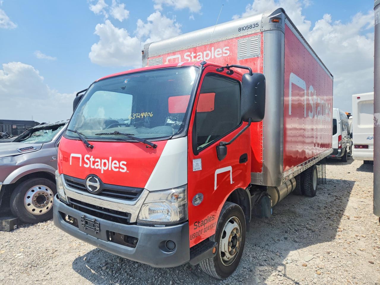 2018 HINO 195