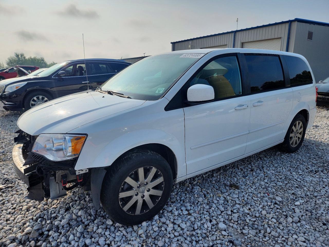 2C4RDGBG8HR563670 · 2017 DODGE GRAND CARAVAN