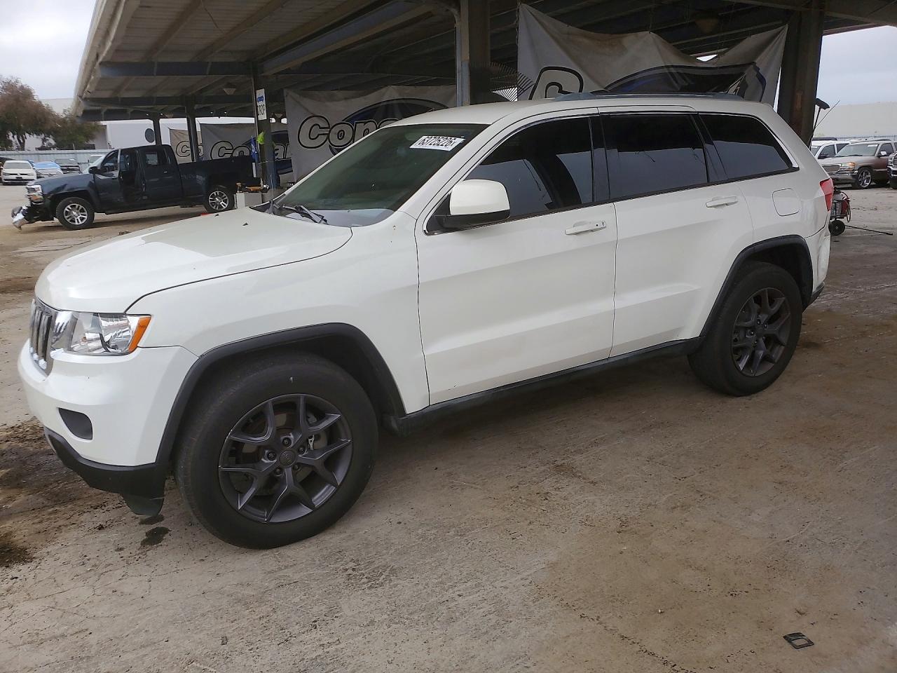 2011 JEEP GRAND CHEROKEE