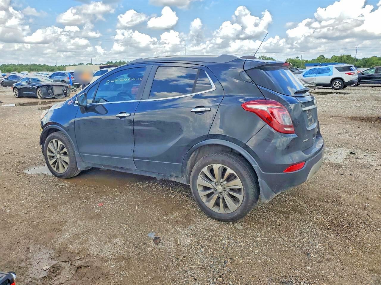 KL4CJASBXJB612379 · 2018 BUICK ENCORE · 2/13
