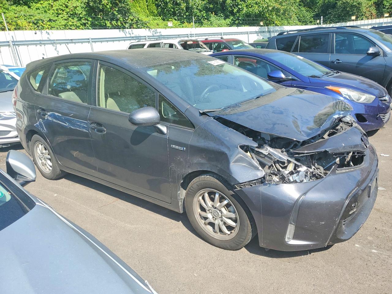 JTDZN3EU8GJ042460 · 2016 TOYOTA PRIUS V · 4/12