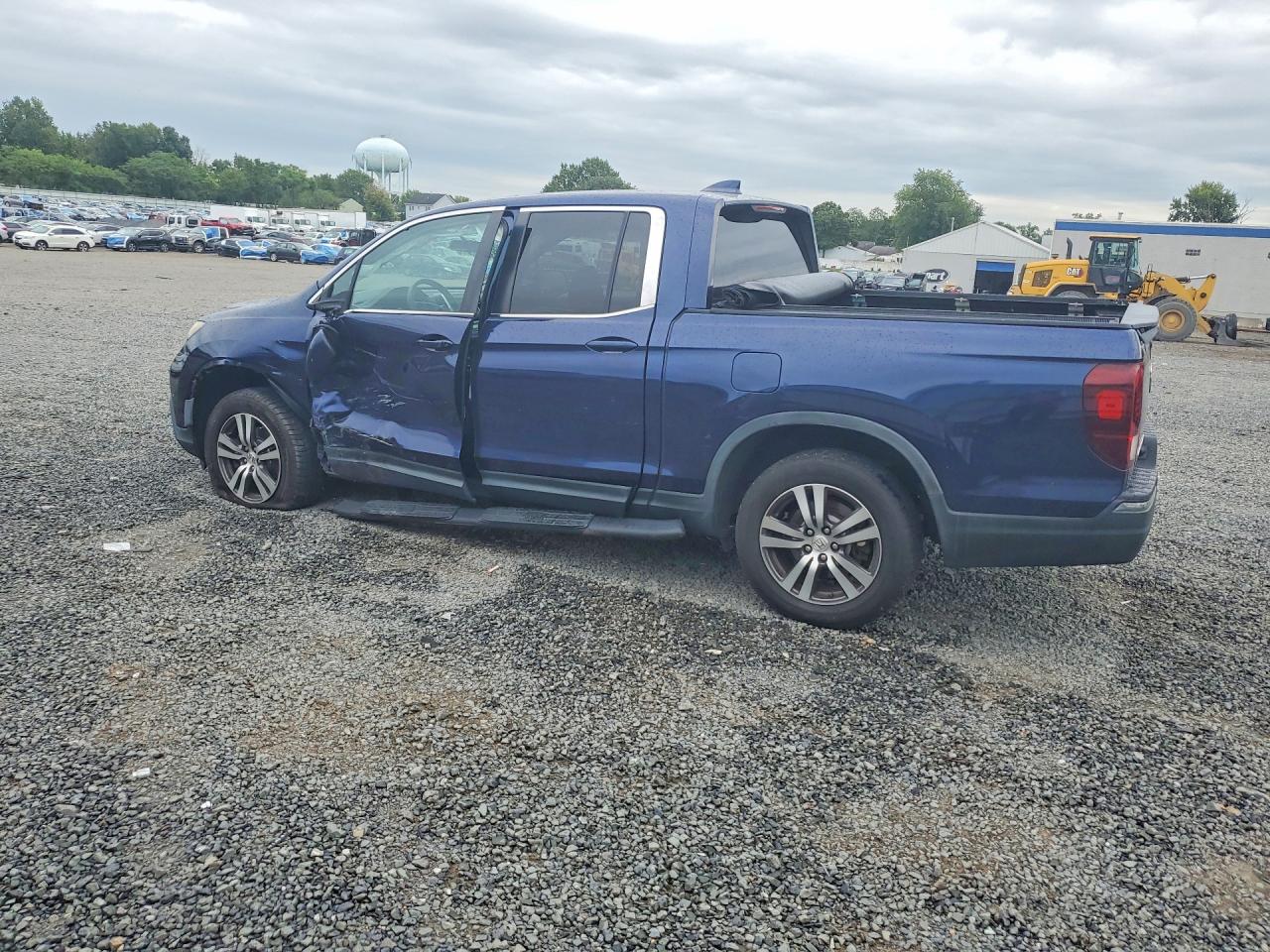 5FPYK3F45HB016353 · 2017 HONDA RIDGELINE · 2/13