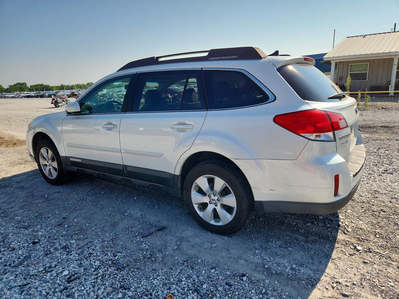 4S4BRCKC6C3257525 · 2012 SUBARU OUTBACK · 2/14