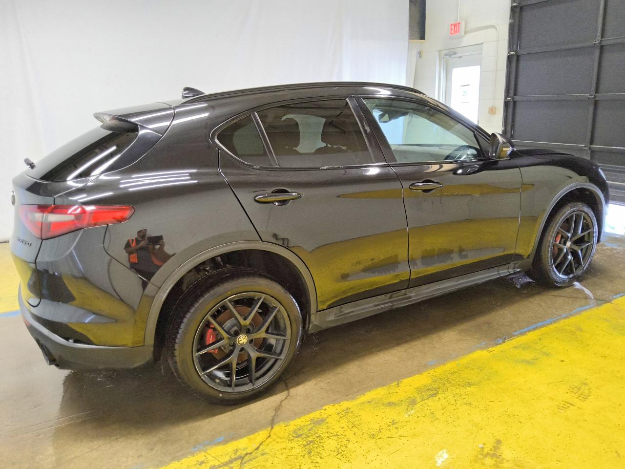 ZASPAJAN4L7C95070 · 2020 ALFA ROMEO STELVIO · 3/13