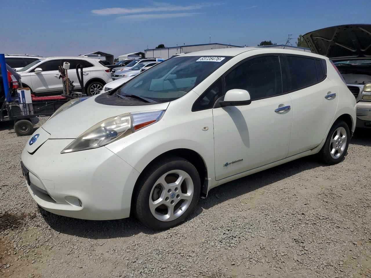 JN1AZ0CP6BT001516 · 2011 NISSAN LEAF