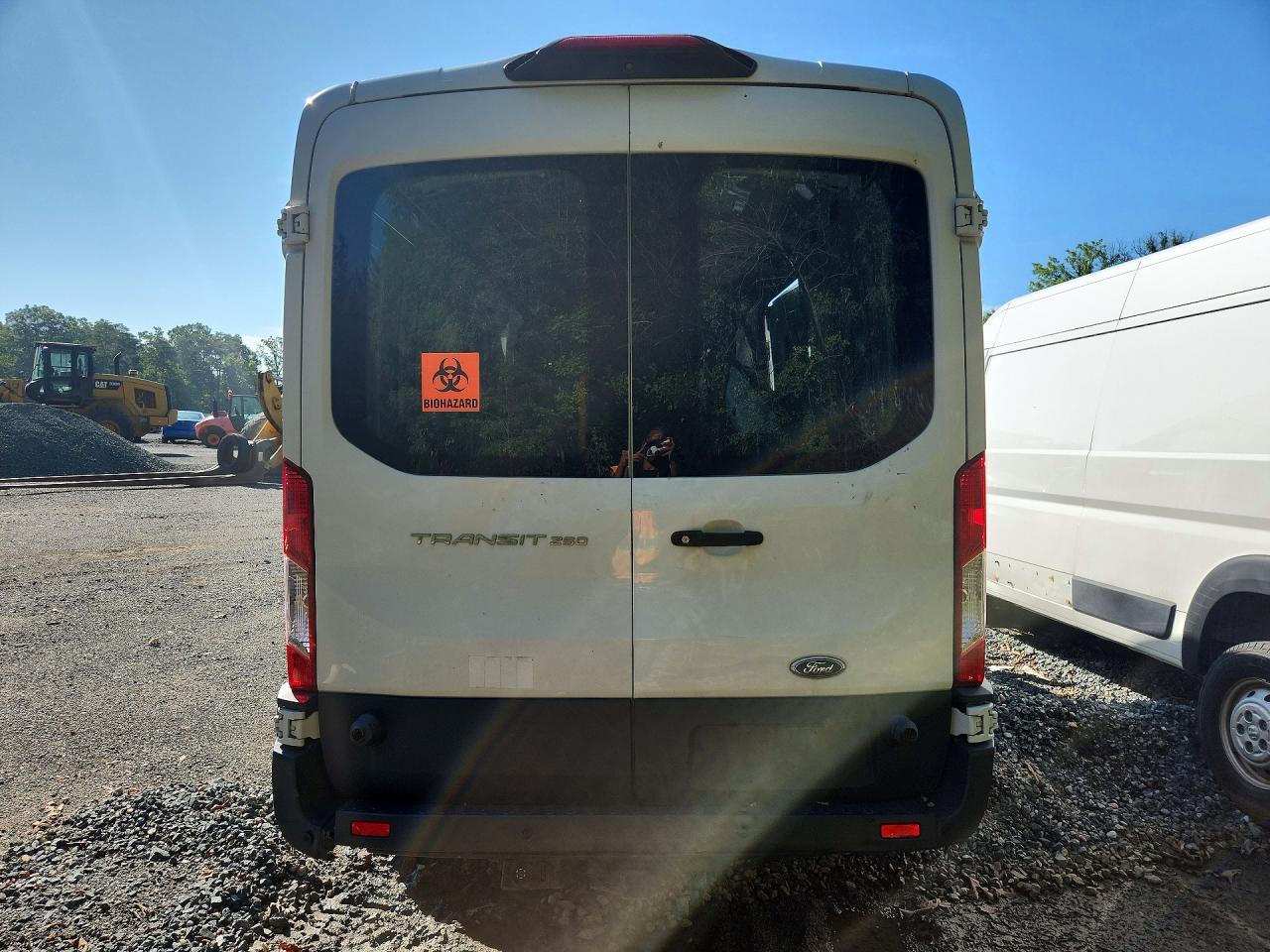 1FTYR2CM1JKB10340 · 2018 FORD TRANSIT · 6/13