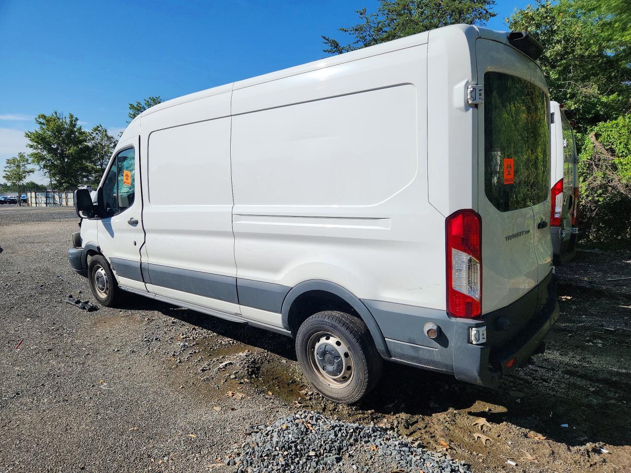 1FTYR2CM1JKB10340 · 2018 FORD TRANSIT · 2/13