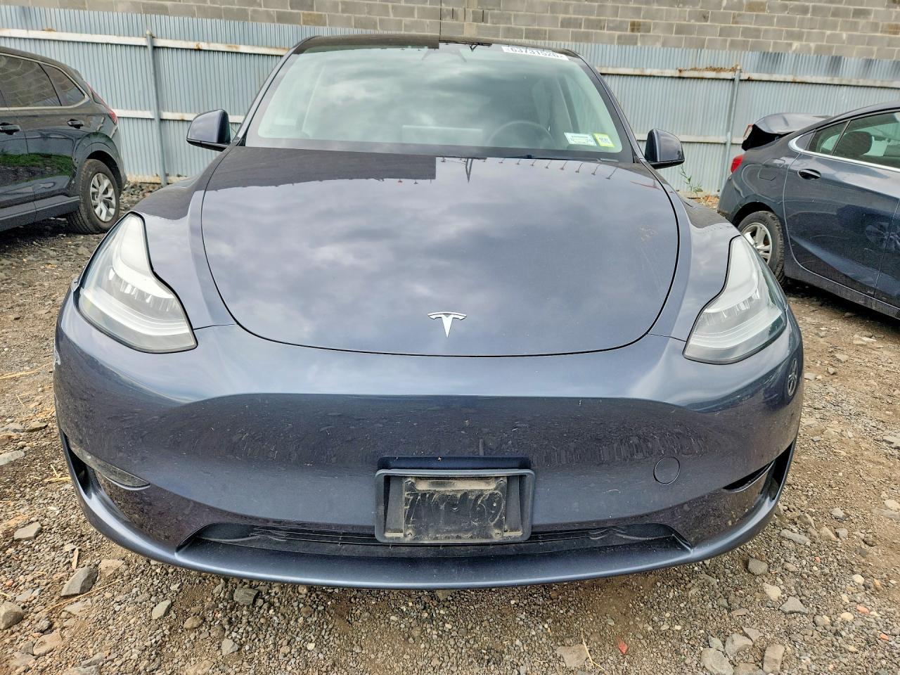 7SAYGDEE8PA036377 · 2023 TESLA MODEL Y · 5/13