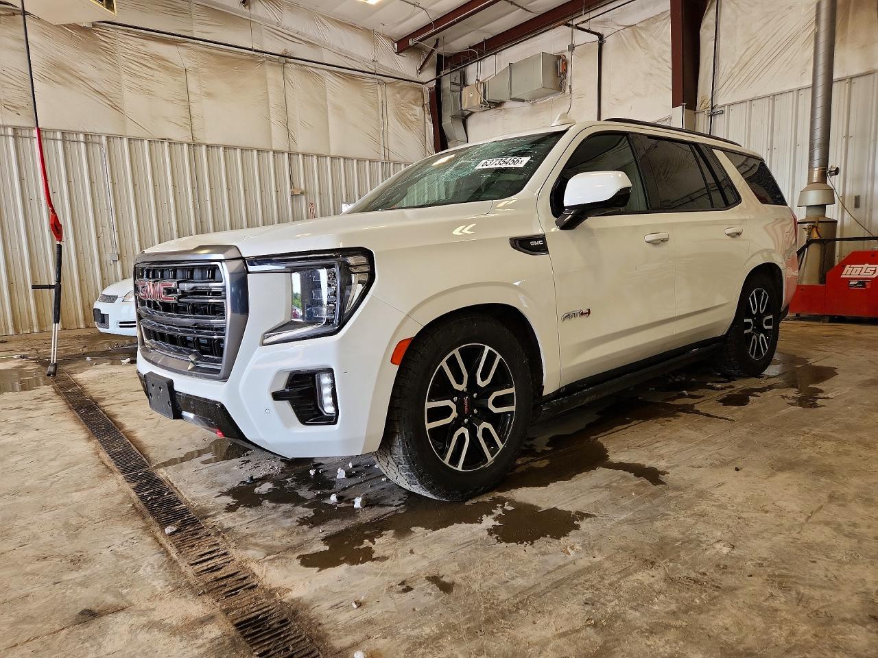 1GKS2CKD0MR237176 · 2021 GMC YUKON