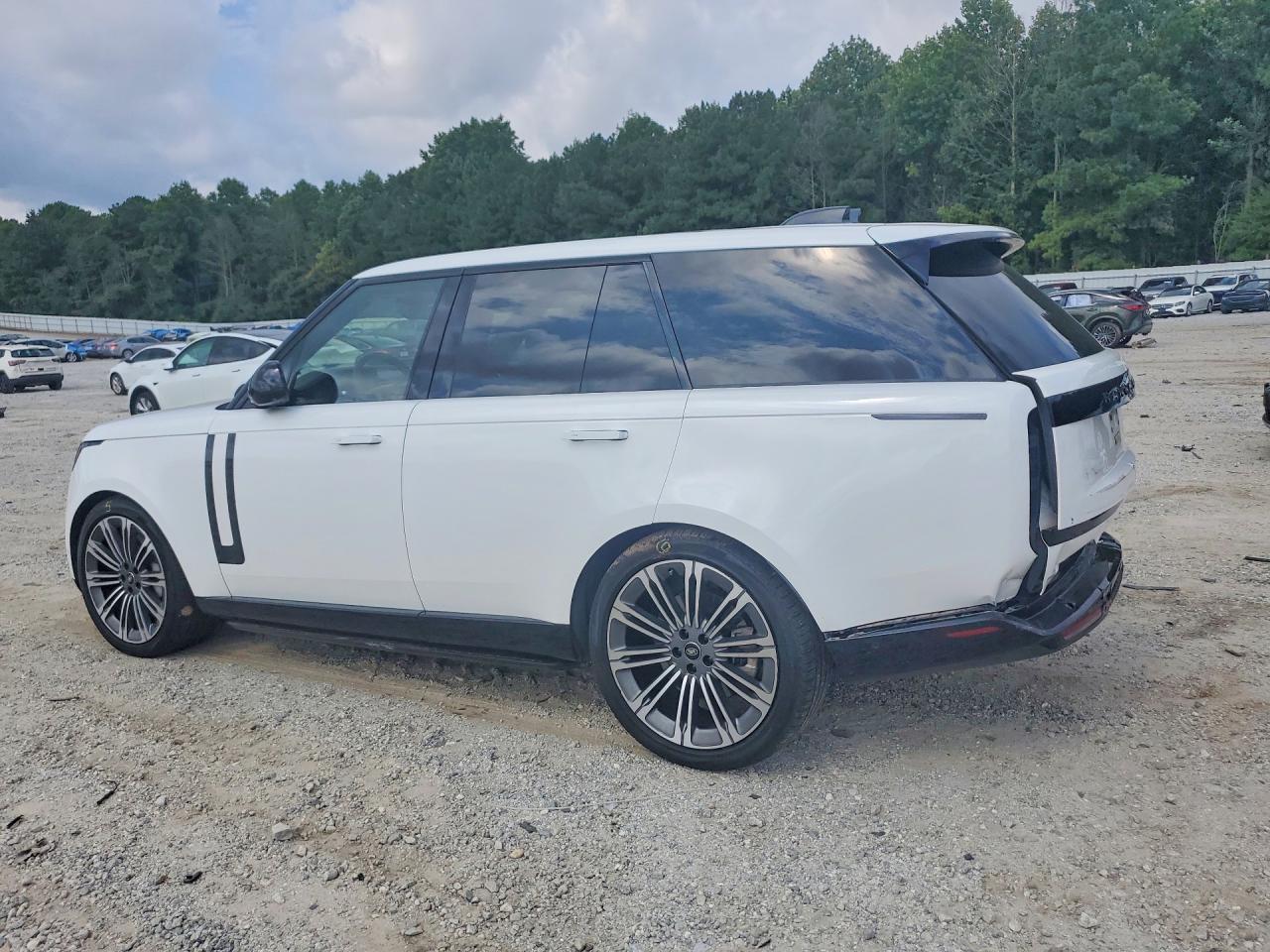 SALKP9E79PA085061 · 2023 LAND ROVER RANGE ROVER · 2/12