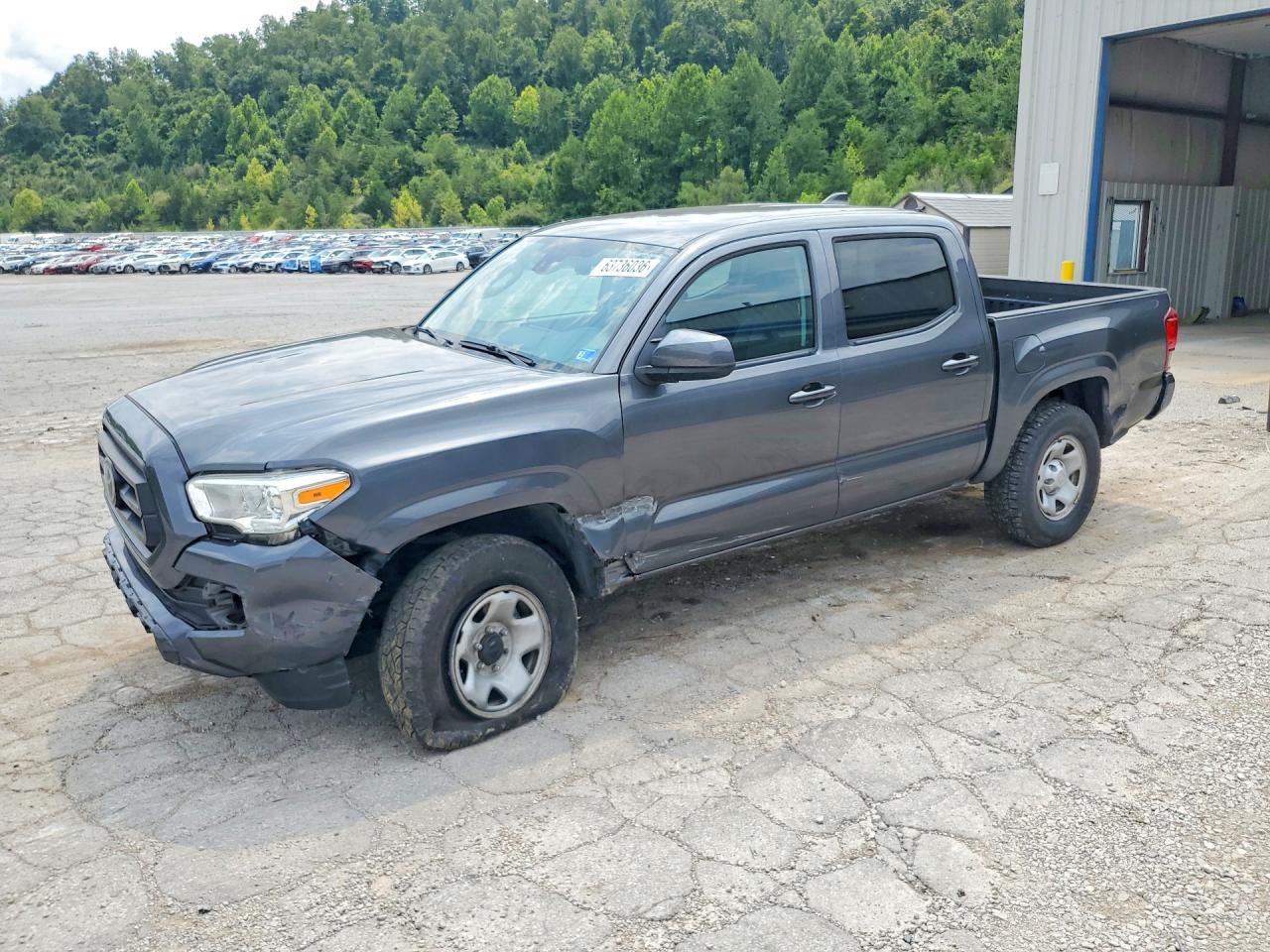 3TMCZ5AN0LM332032 · 2020 TOYOTA TACOMA