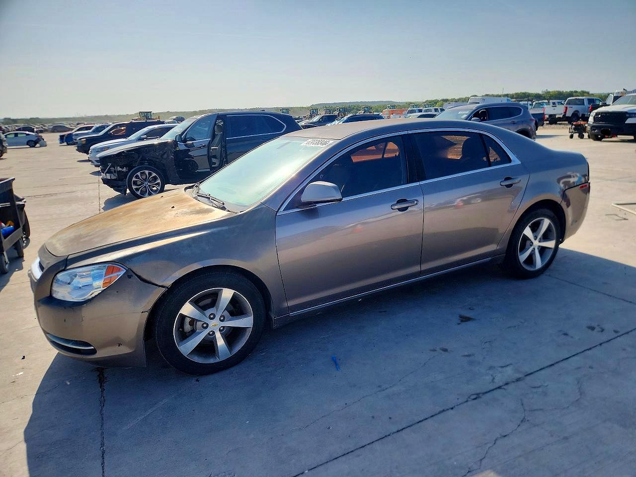 1G1ZC5EU9BF348699 · 2011 CHEVROLET MALIBU