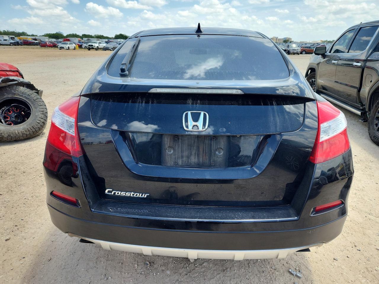 5J6TF3H55EL000590 · 2014 HONDA CROSSTOUR · 6/12