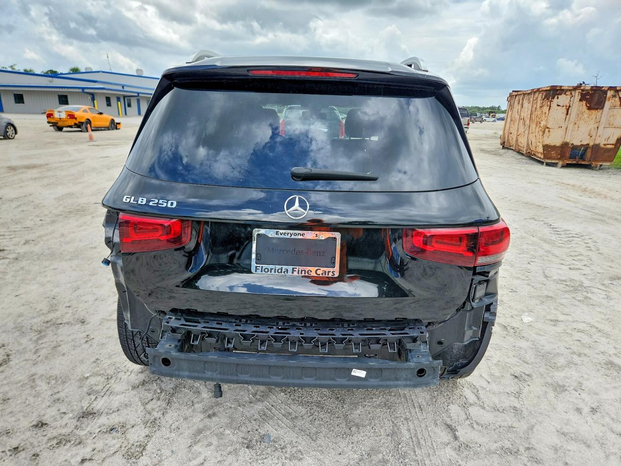 W1N4M4GB8MW108110 · 2021 MERCEDES-BENZ GLB · 6/14