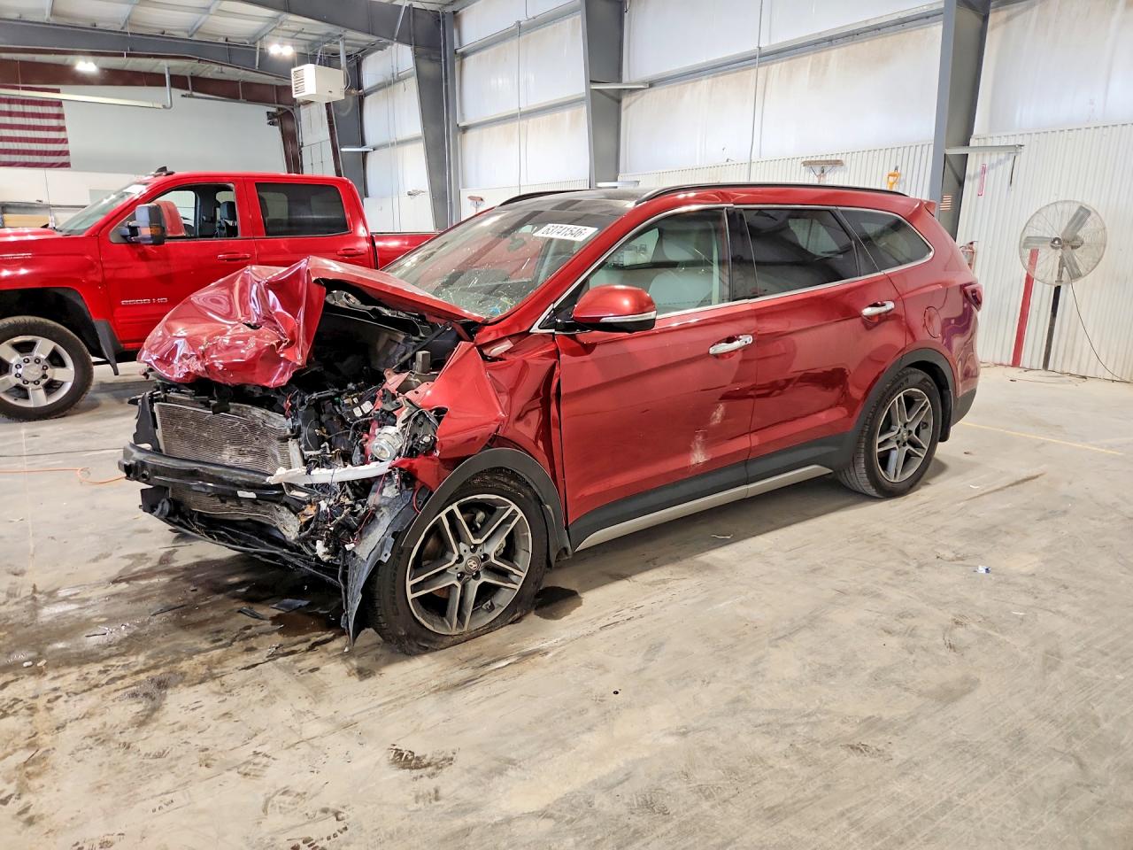 KM8SRDHF6JU262254 · 2018 HYUNDAI SANTA FE