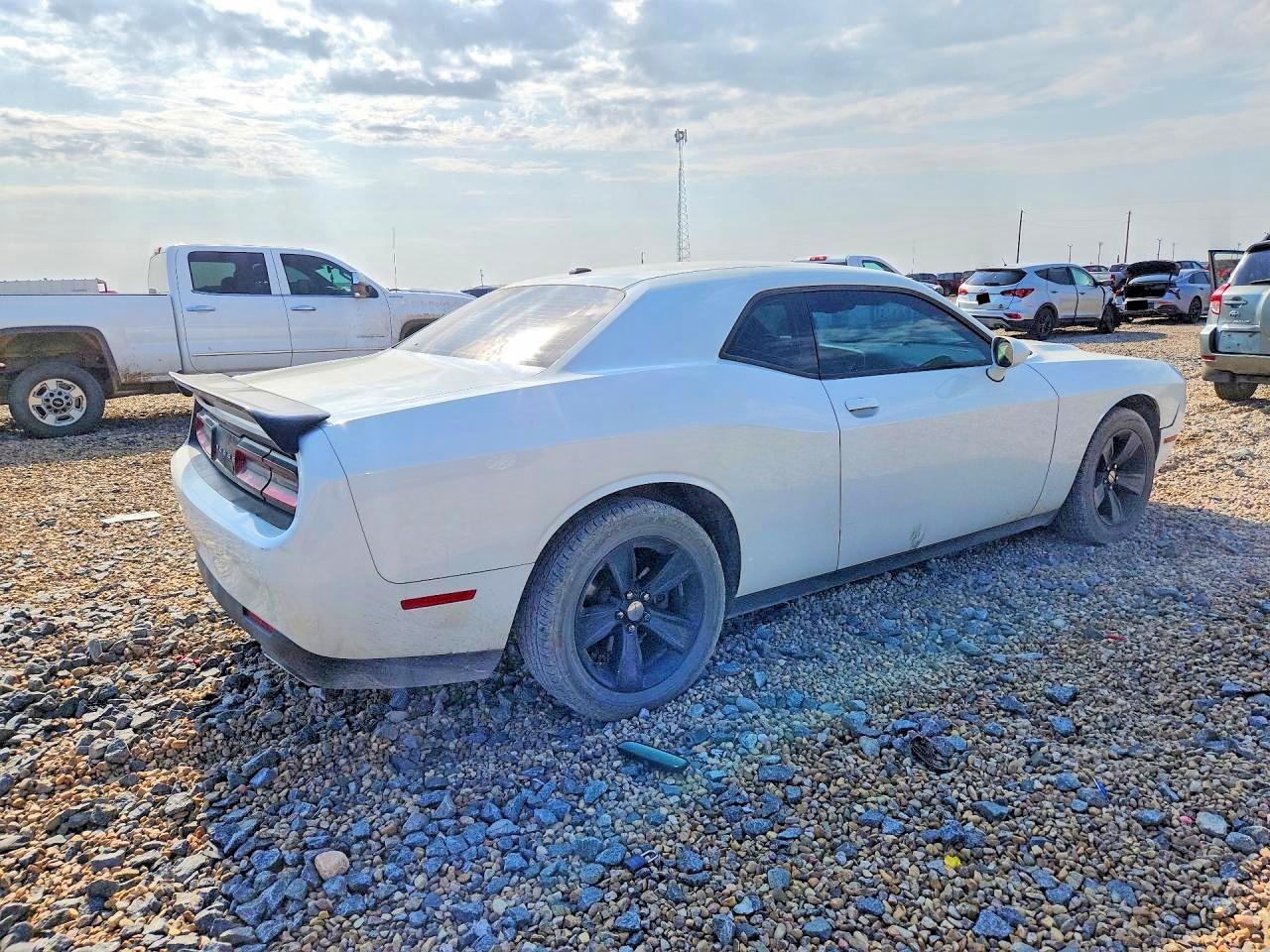 2C3CDZAG5GH284091 · 2016 DODGE CHALLENGER · 3/12