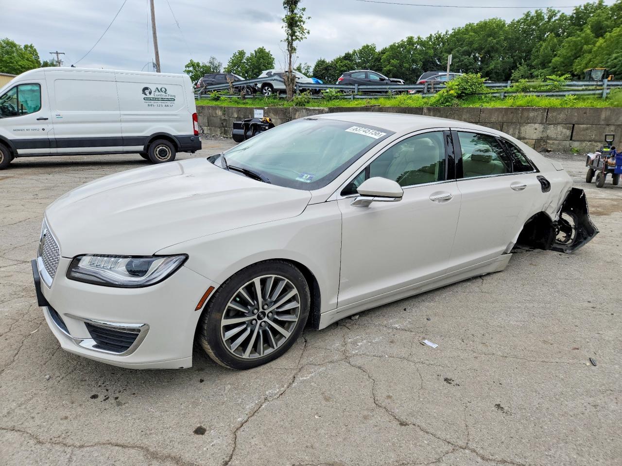 3LN6L5D95KR611597 · 2019 LINCOLN MKZ