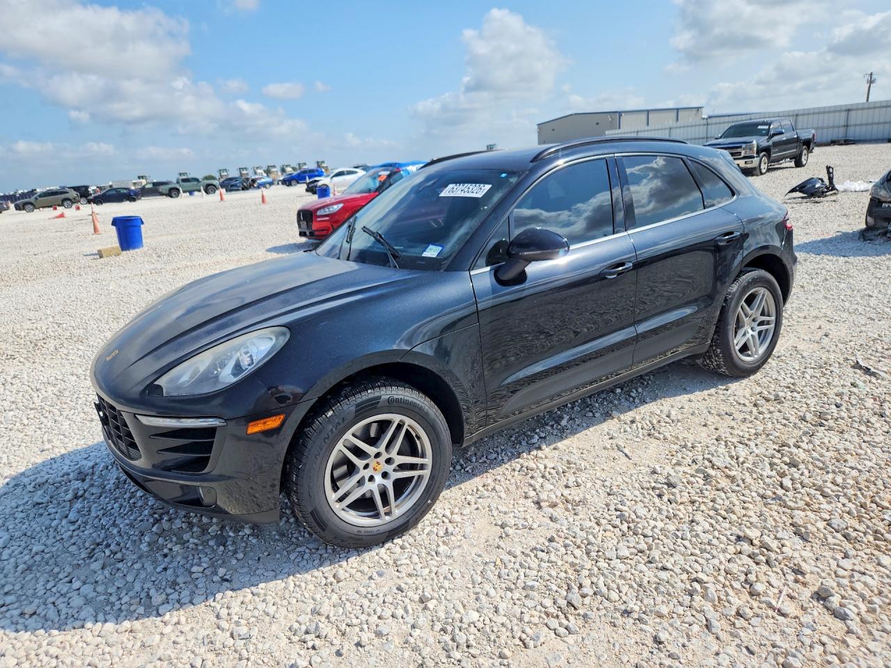 WP1AA2A5XHLB00591 · 2017 PORSCHE MACAN