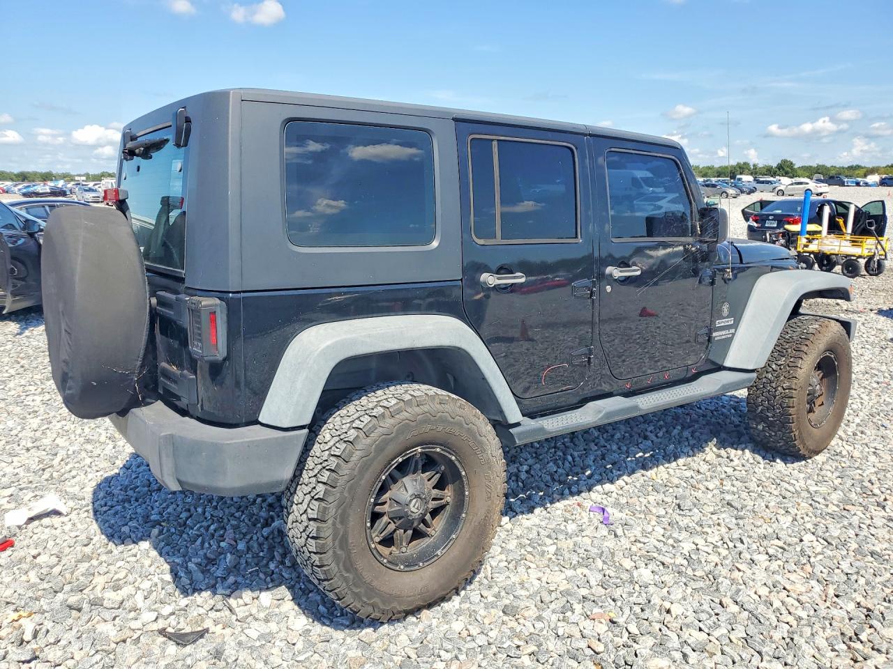 1J4BA3H15BL591720 · 2011 JEEP WRANGLER UNLIMITED · 3/13