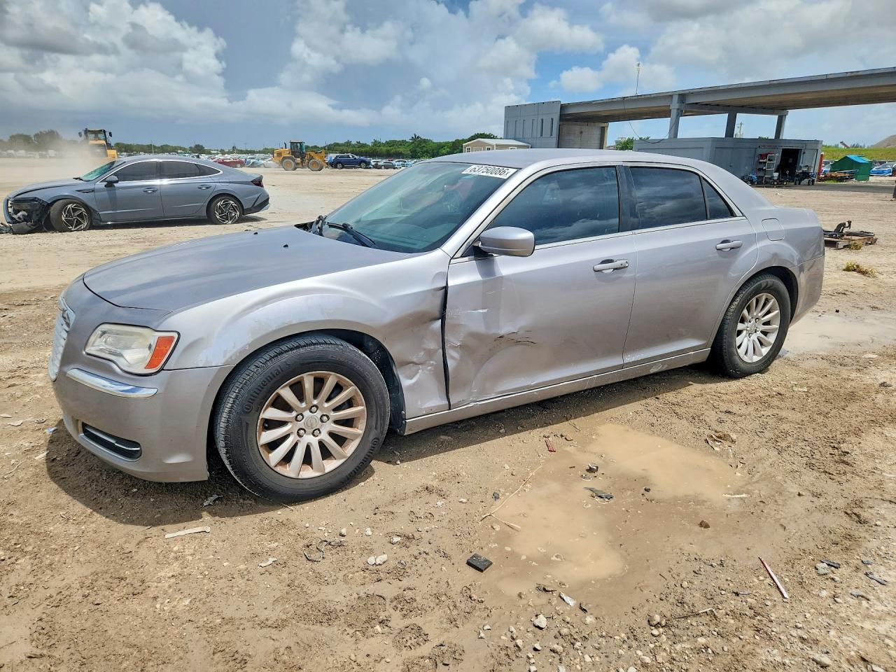 2C3CCAAG6EH141670 · 2014 CHRYSLER 300
