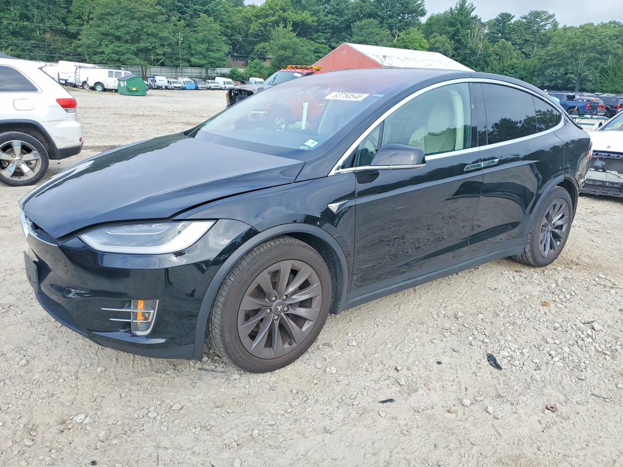 5YJXCBE28JF088682 · 2018 TESLA MODEL X
