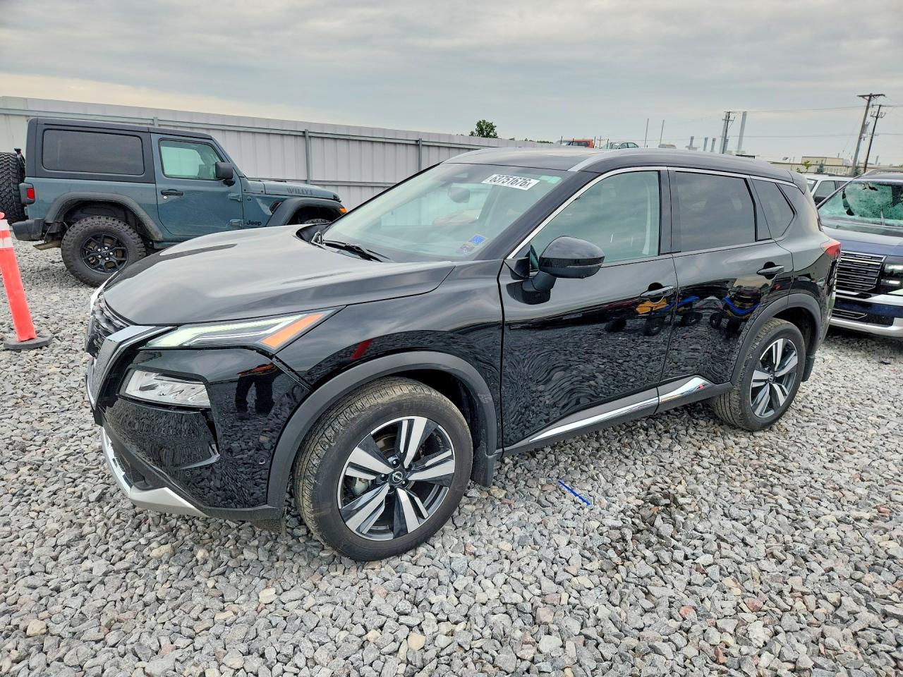 JN8BT3DD6PW320708 · 2023 NISSAN ROGUE