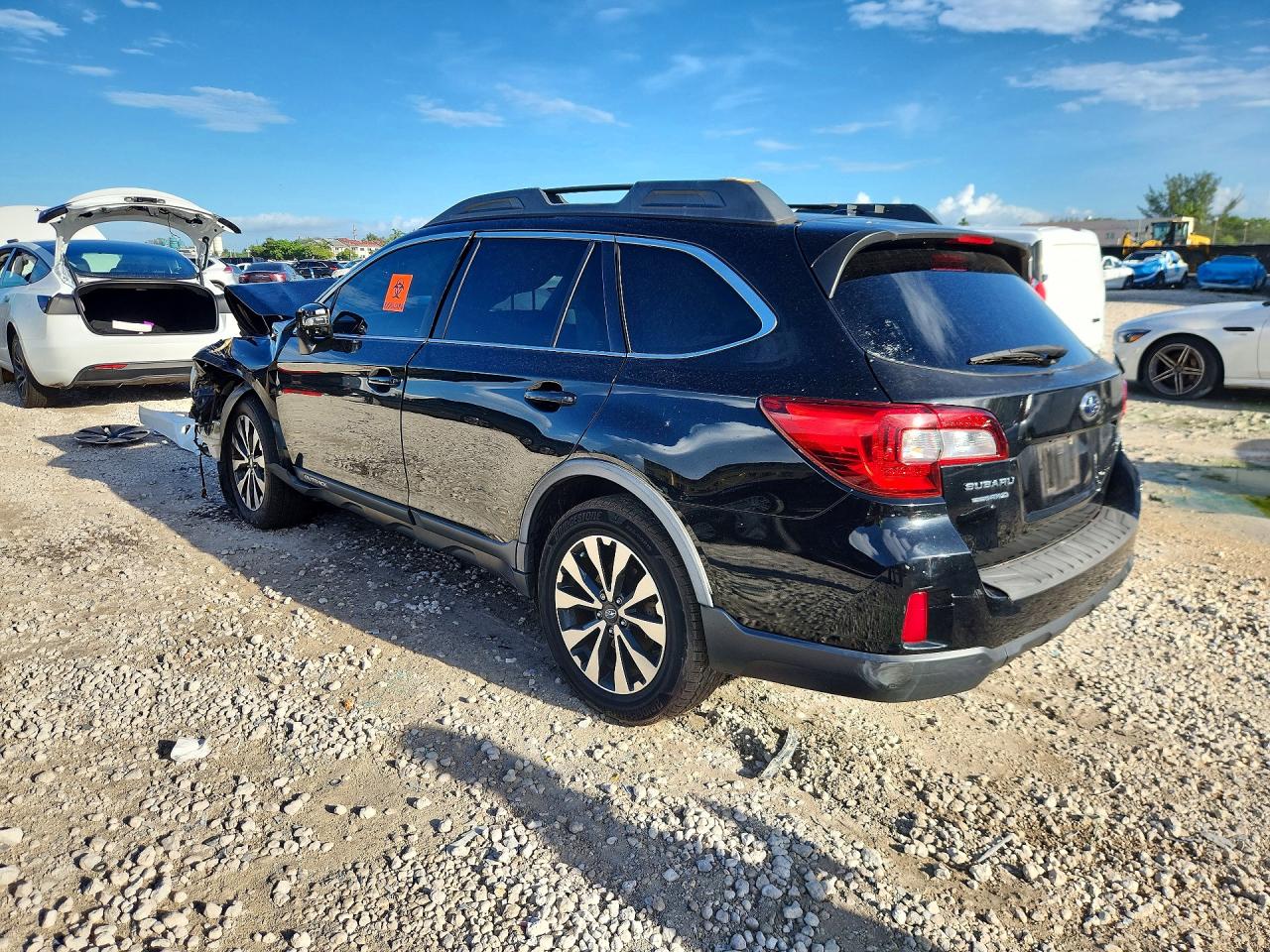 4S4BSBNCXF3271734 · 2015 SUBARU OUTBACK · 2/13