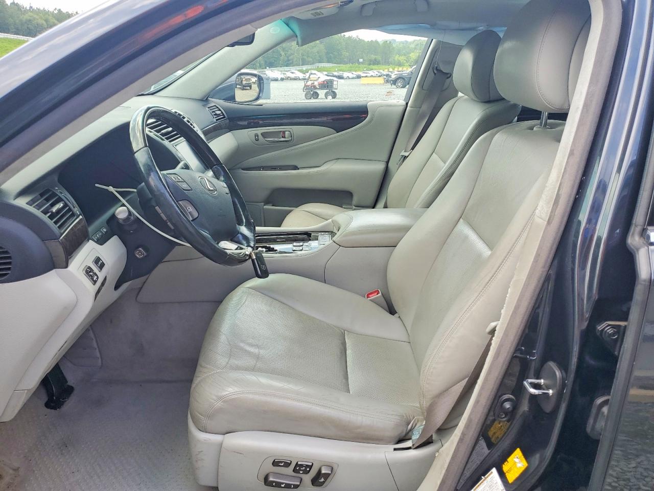 JTHGL46F775016765 · 2007 LEXUS LS · 7/12