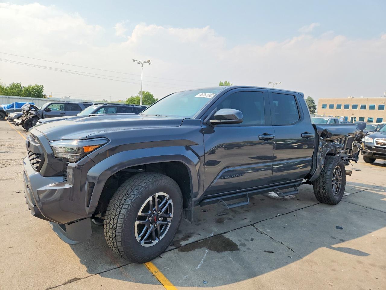 3TMLB5JN8RM041310 · 2024 TOYOTA TACOMA