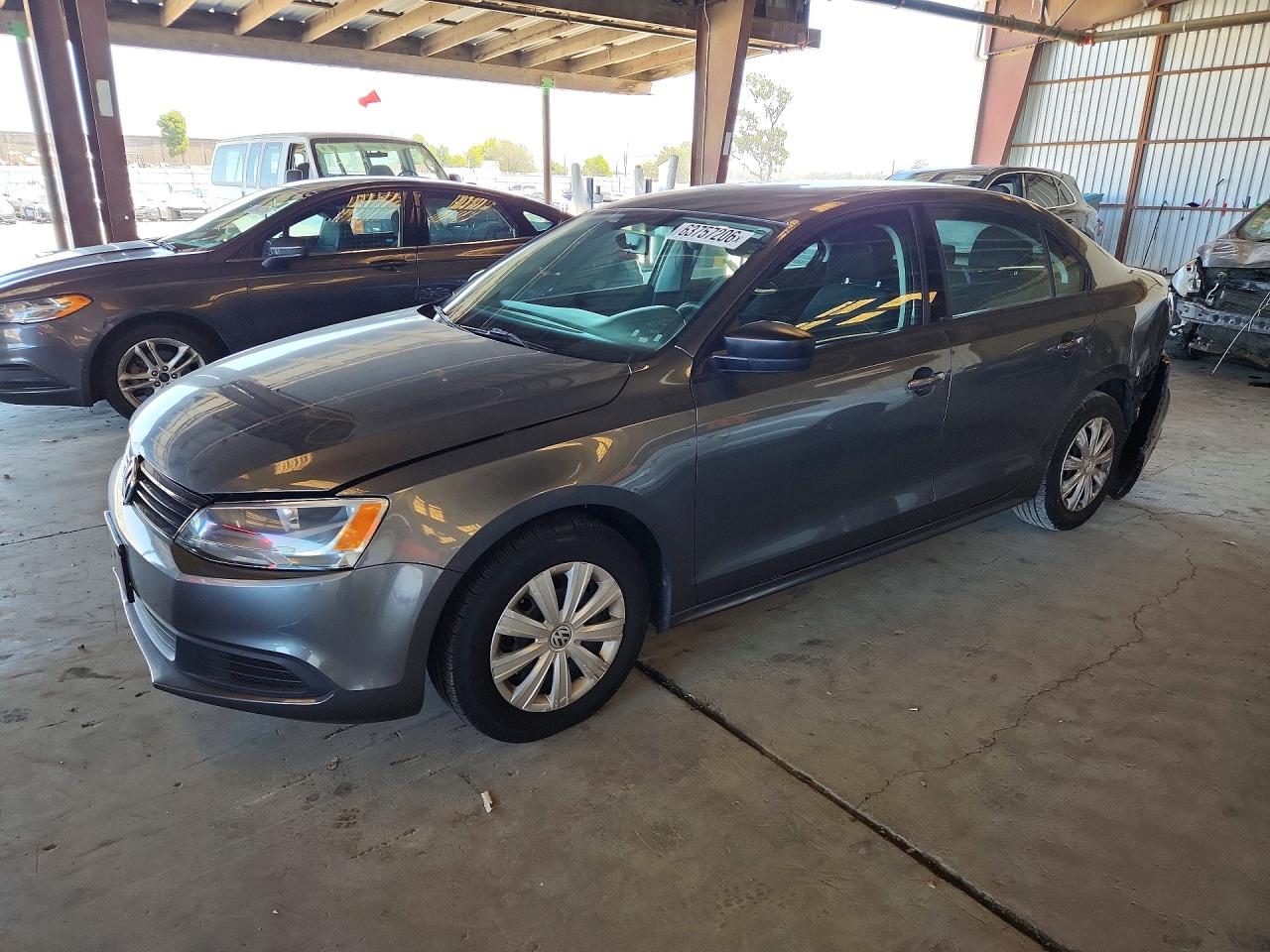 2013 VOLKSWAGEN JETTA