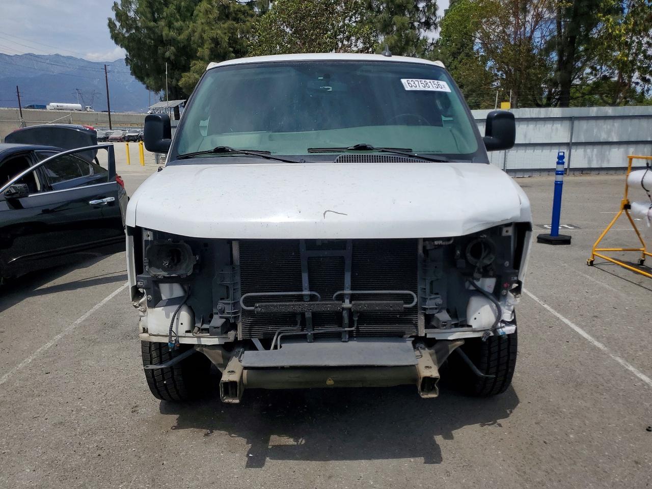 1GCWGBFFXH1101792 · 2017 CHEVROLET EXPRESS G2500 · 5/13