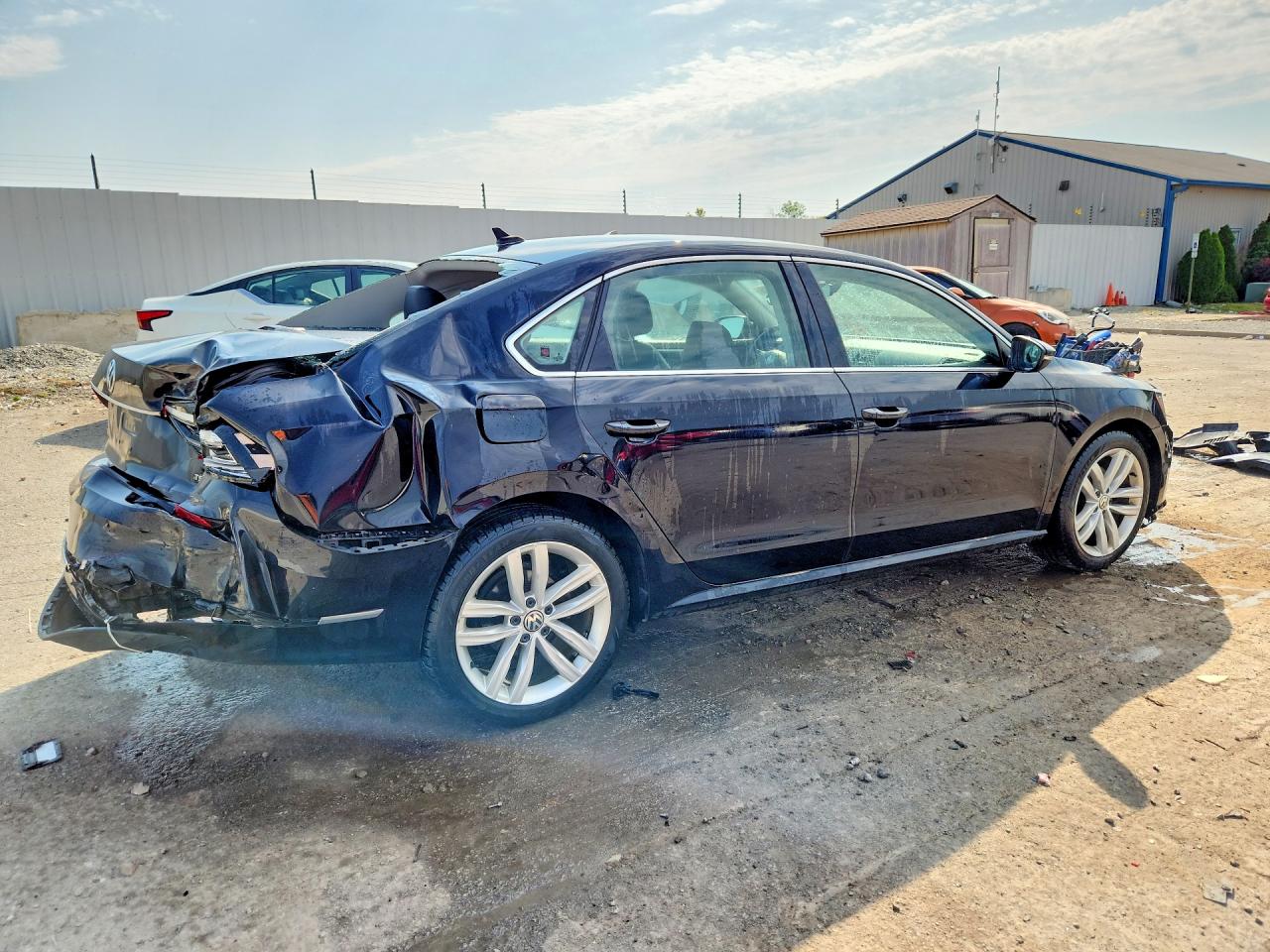 1VWBA7A37JC015907 · 2018 VOLKSWAGEN PASSAT · 3/12