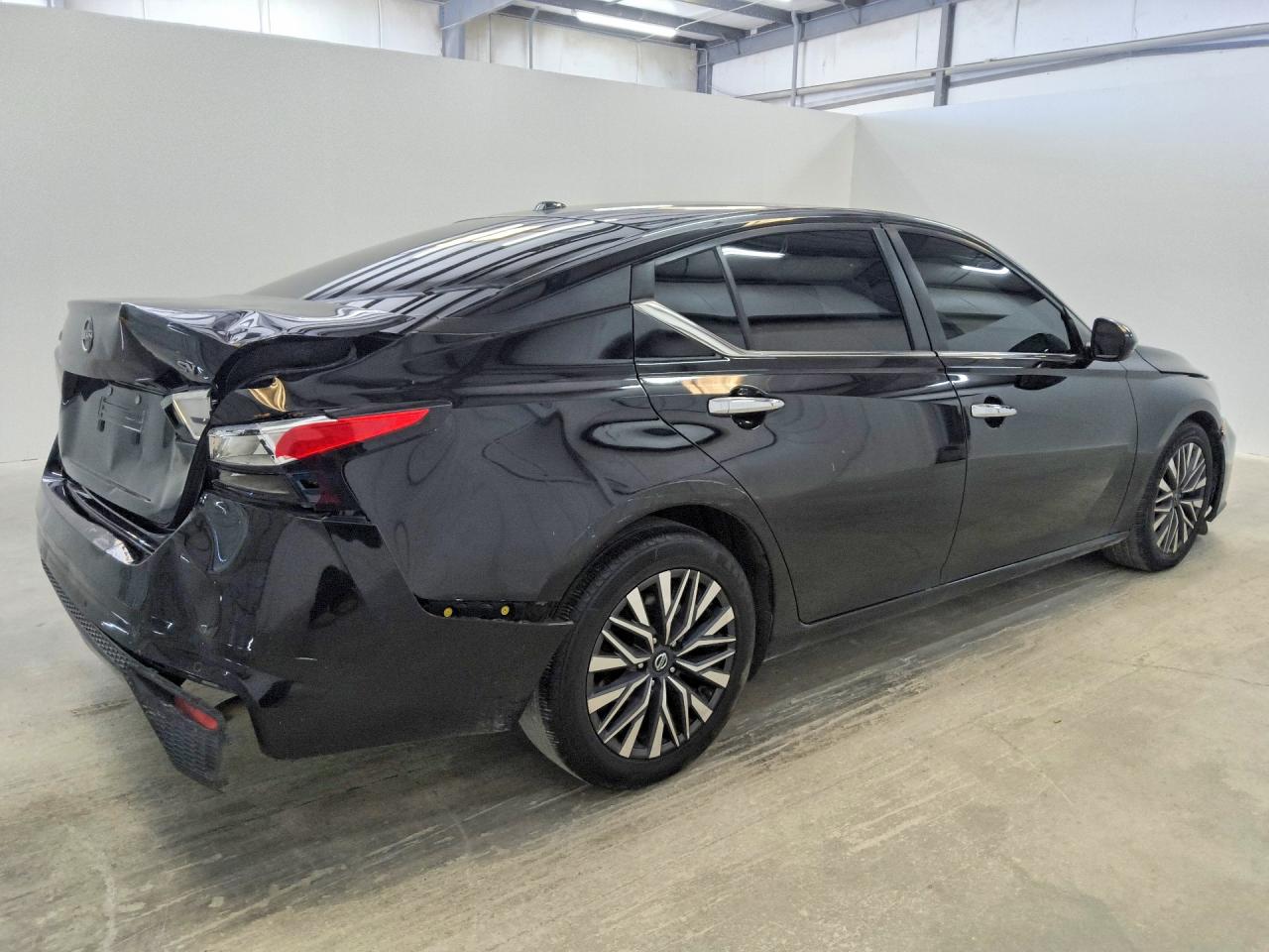 1N4BL4DV1PN360412 · 2023 NISSAN ALTIMA · 3/12