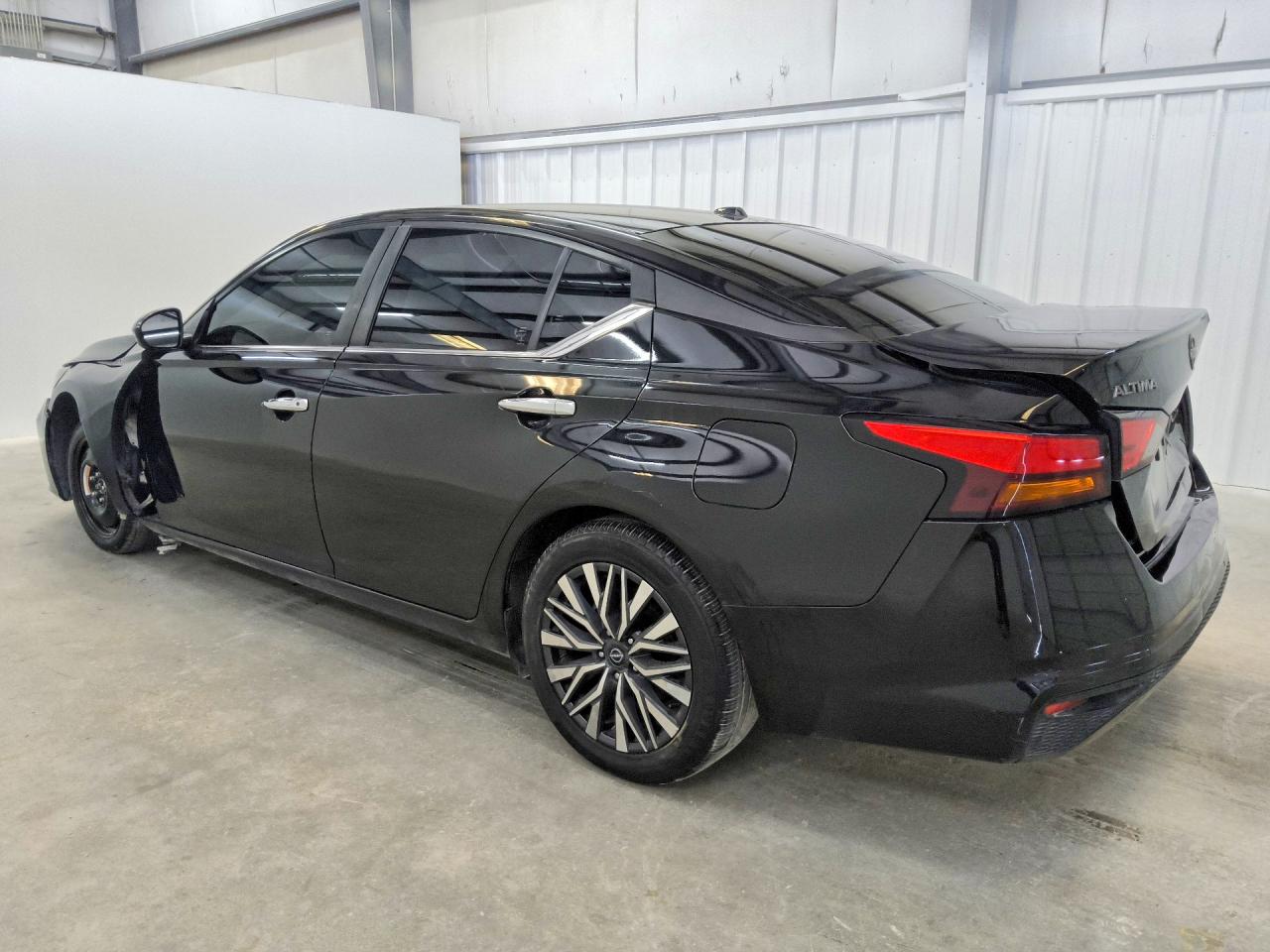 1N4BL4DV1PN360412 · 2023 NISSAN ALTIMA · 2/12