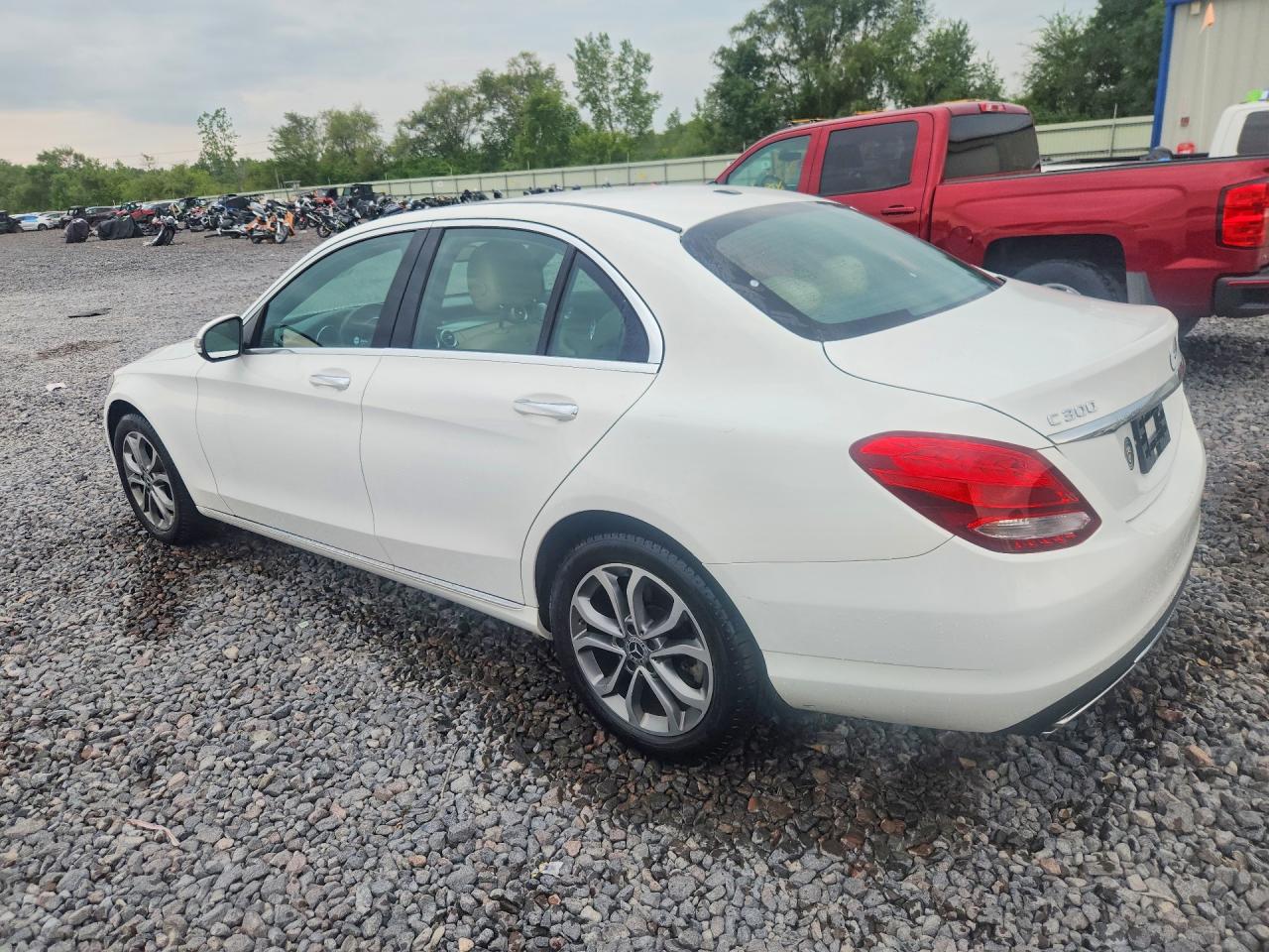 55SWF4KB9JU241992 · 2018 MERCEDES-BENZ C · 2/12
