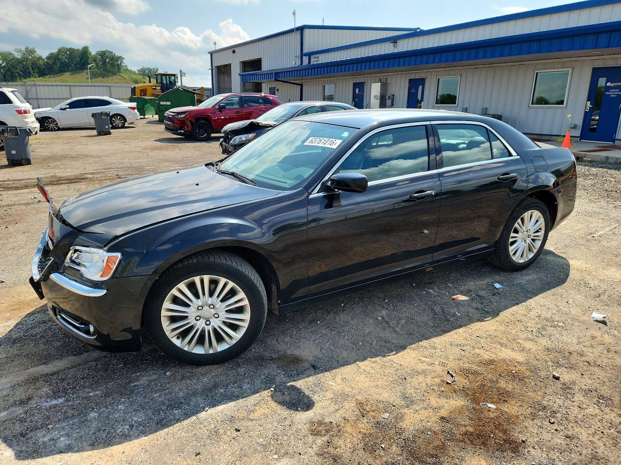 2C3CCARG6EH255690 · 2014 CHRYSLER 300