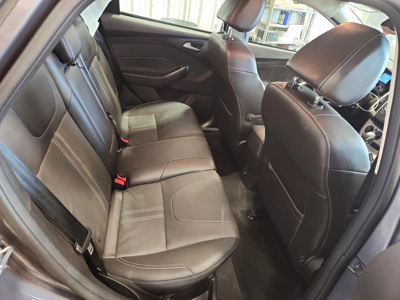 1FADP3F29EL194675 · 2014 FORD FOCUS · 10/12