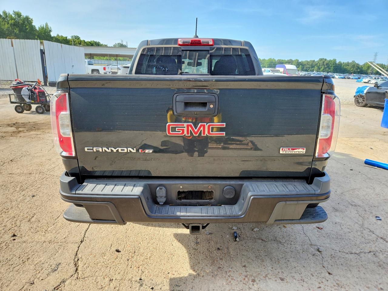 1GTG6CEN1J1149208 · 2018 GMC CANYON · 6/12