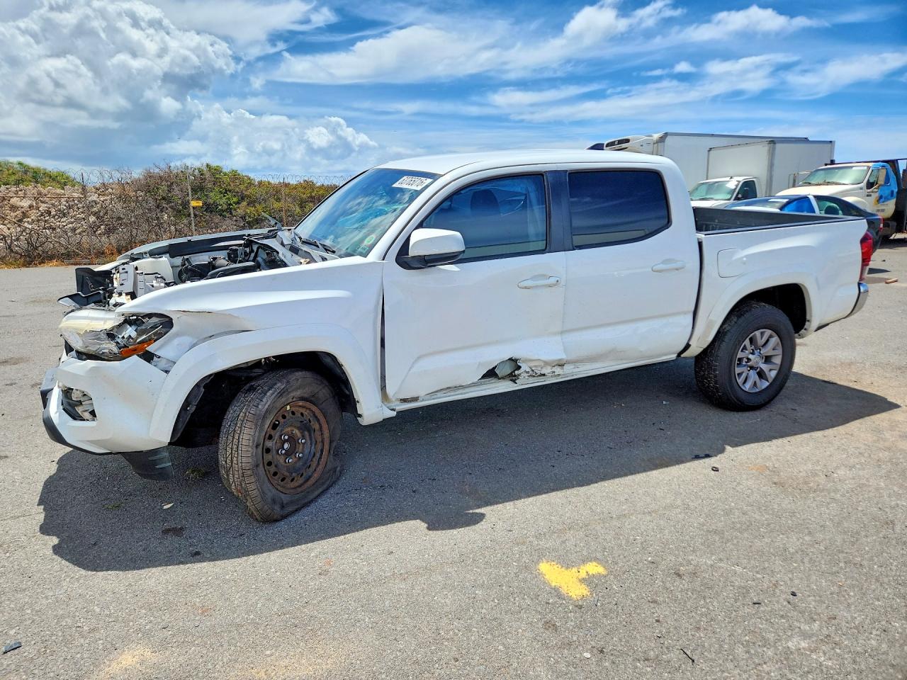 5TFAX5GN2KX159787 · 2019 TOYOTA TACOMA