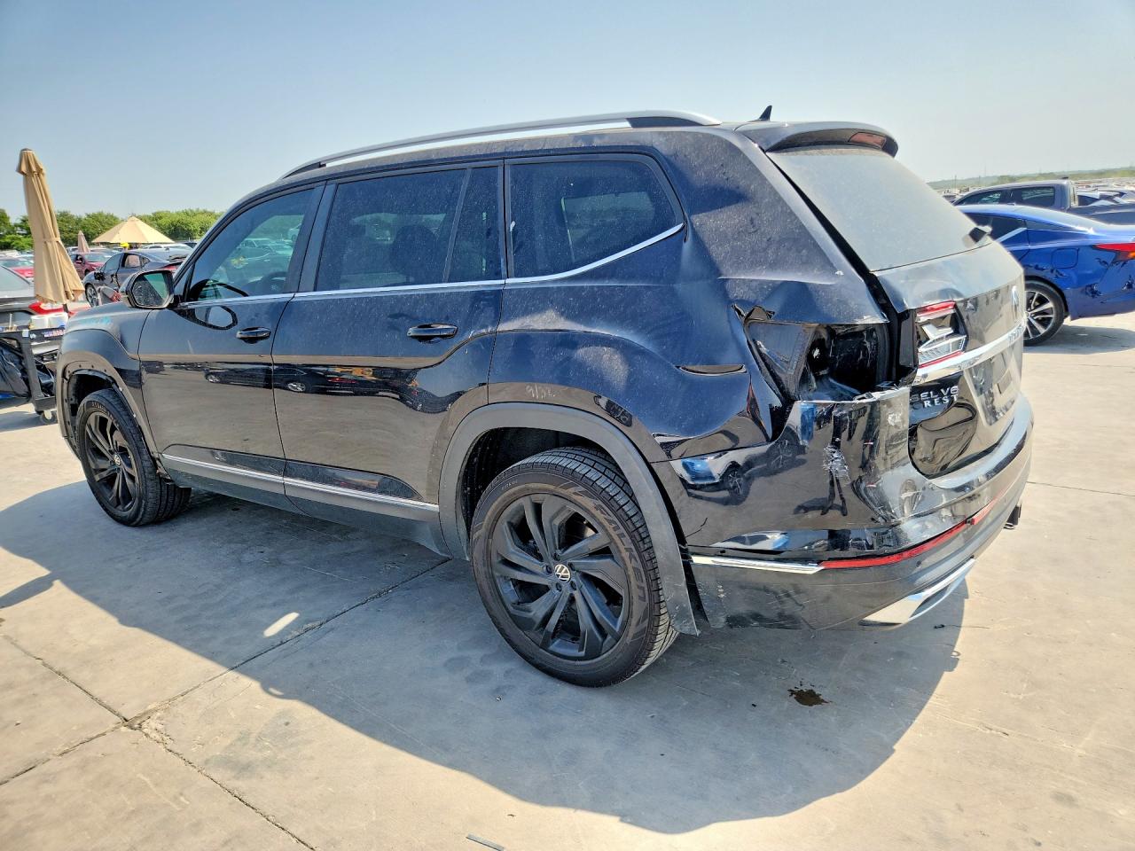 1V2BR2CA7MC569462 · 2021 VOLKSWAGEN ATLAS · 2/14